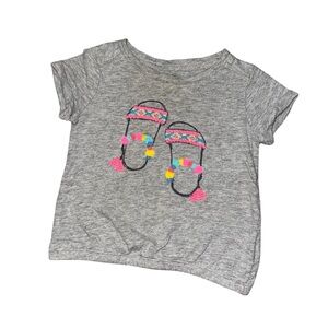 ☀️6/$20☀️ GAP Gray Tee with Colorful Sandals Graphic
